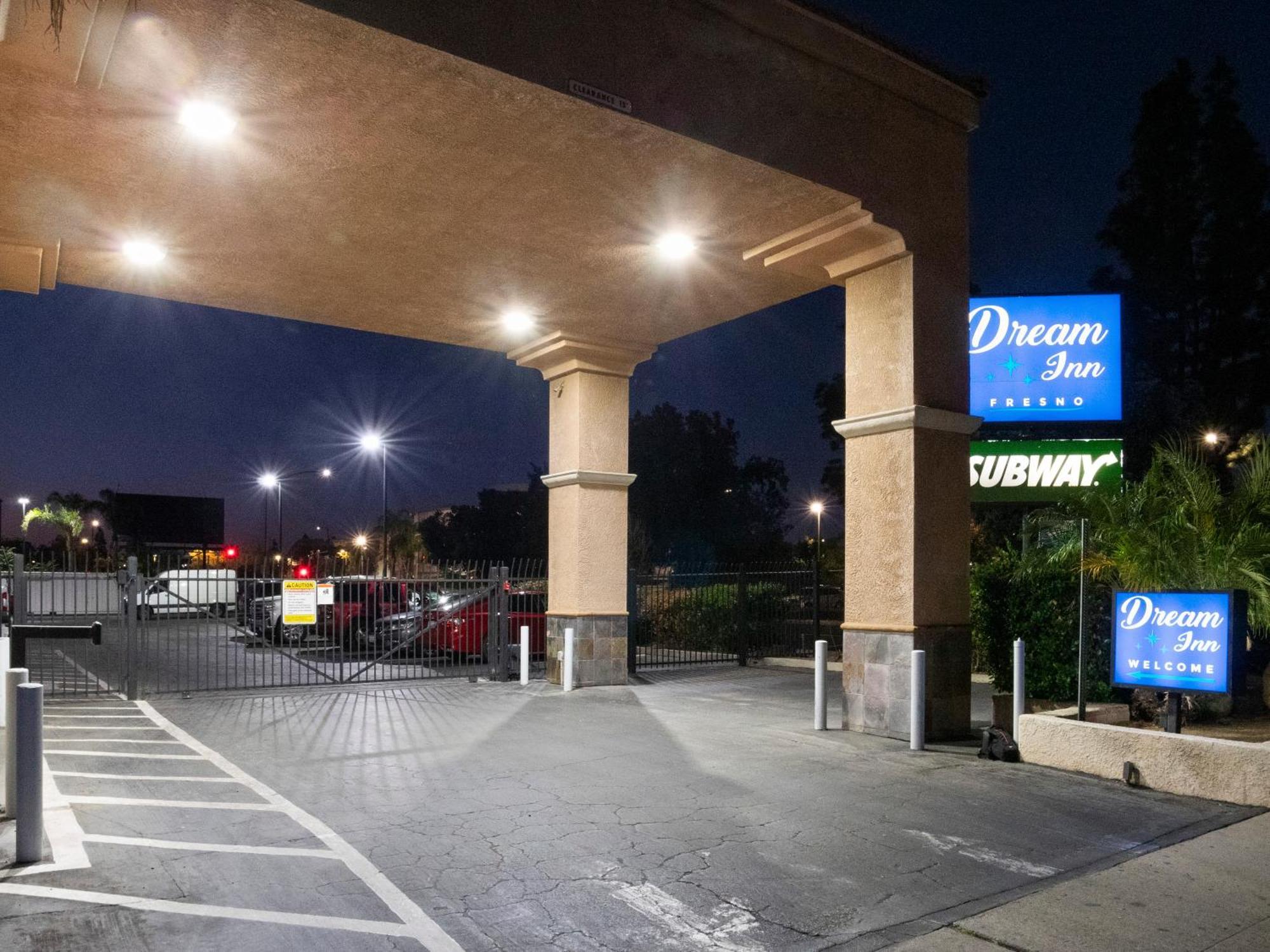 Dream Inn Fresno Exteriér fotografie