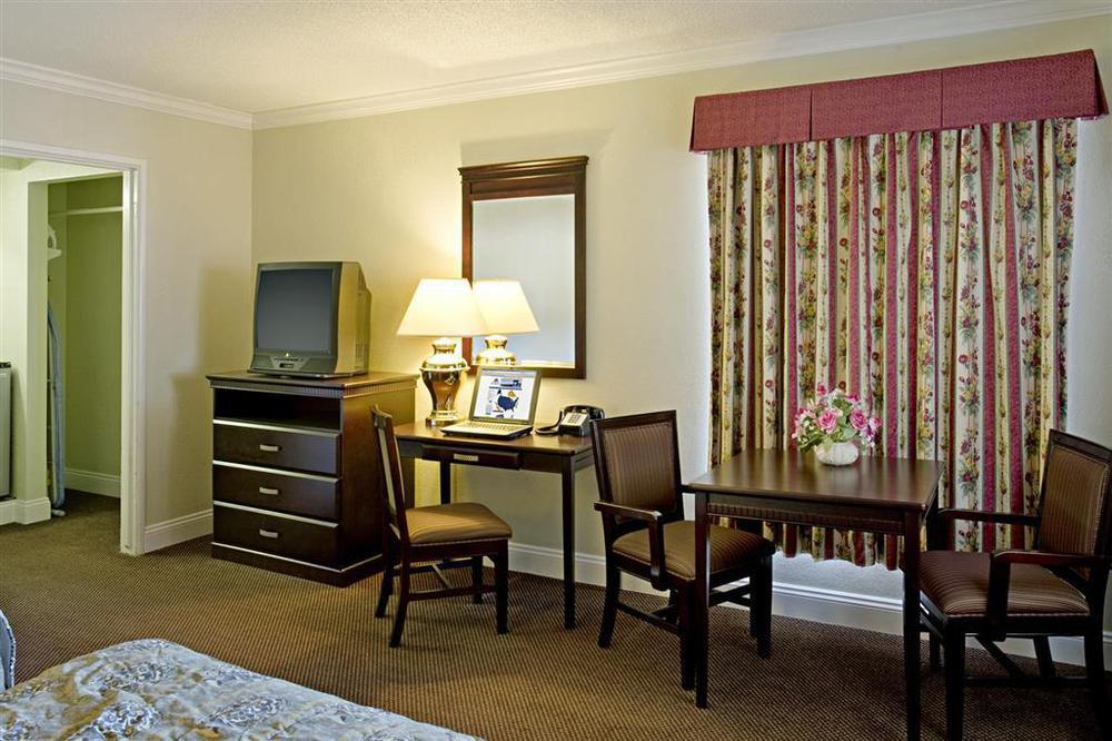 Dream Inn Fresno Pokoj fotografie